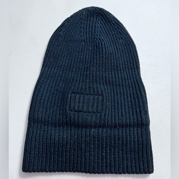 NWT - Coach Rubber Logo Patch Roll Up Wool Blended Beanie - Picture 5 of 6